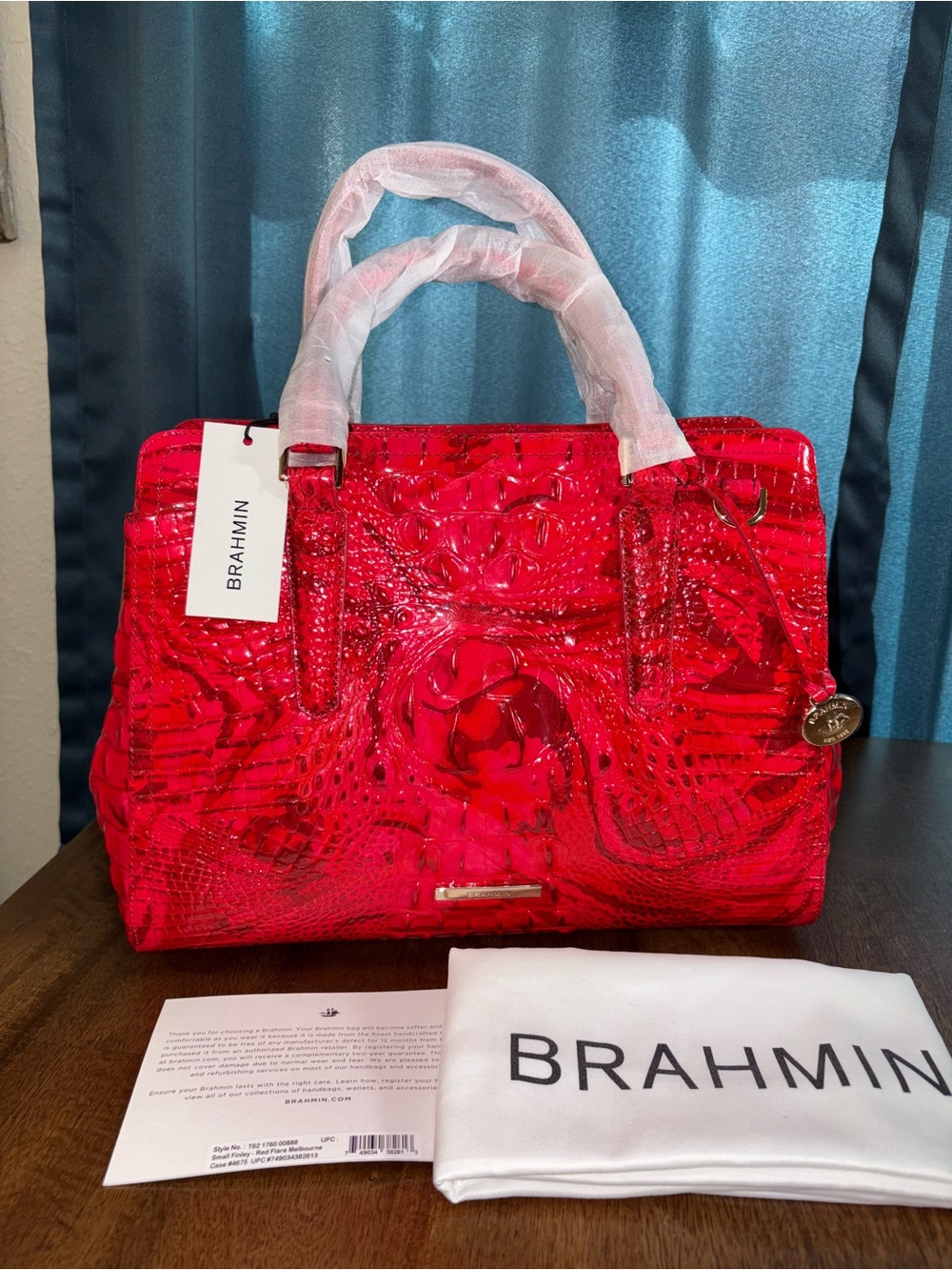 Brahmin NWT Sm Finley - Red Flare - Metallic - Front EYE -Feminine -Bold - Picture 14 of 16